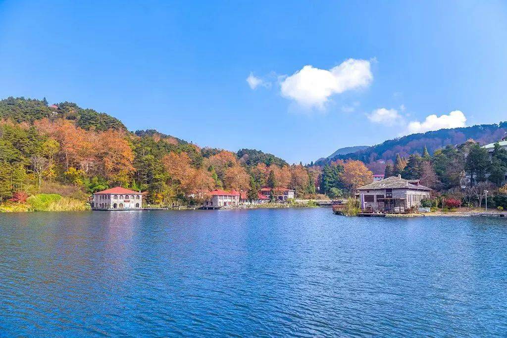 廬山旅游最佳季節(jié)_廬山秋天有什么美景_廬山秋季旅游攻略