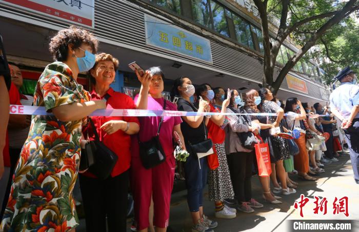 演講稿高考作文_2020年甘肅高考作文主題分析 _ 高考作文攜手同一世界青年共創未來